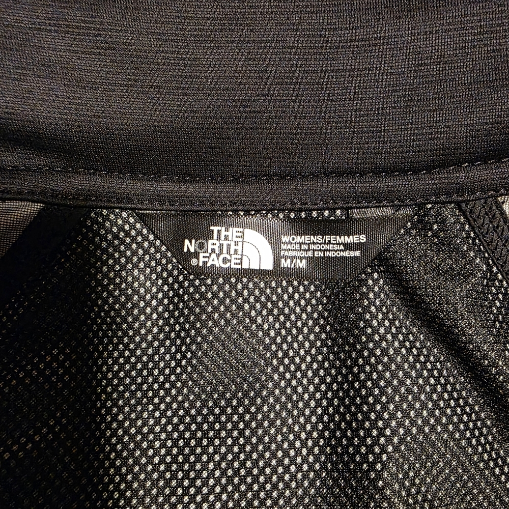 The North Face Women's Black Athletic Jacket - Picture 3 of 9